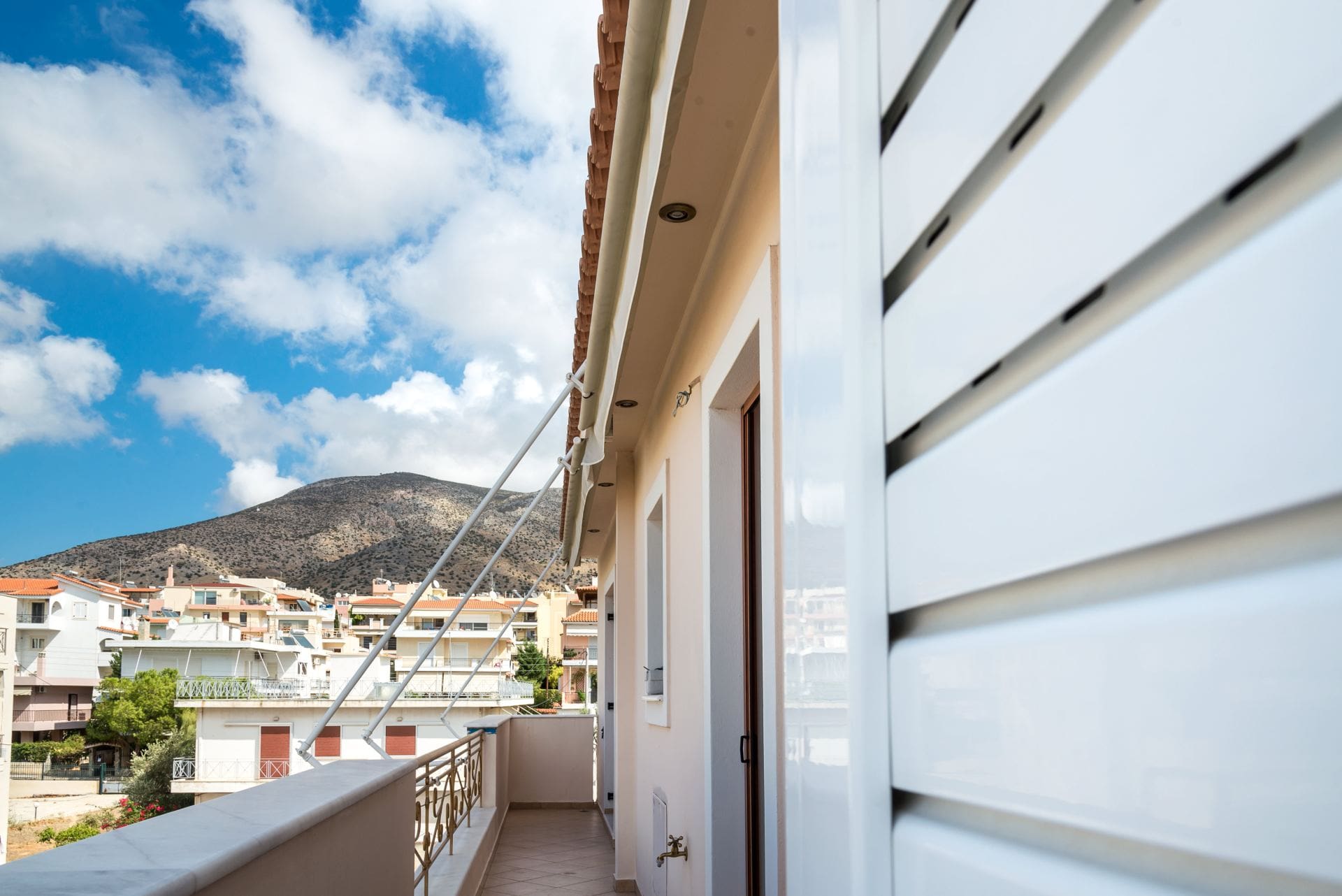 Leo | Unique Sea View Apartment