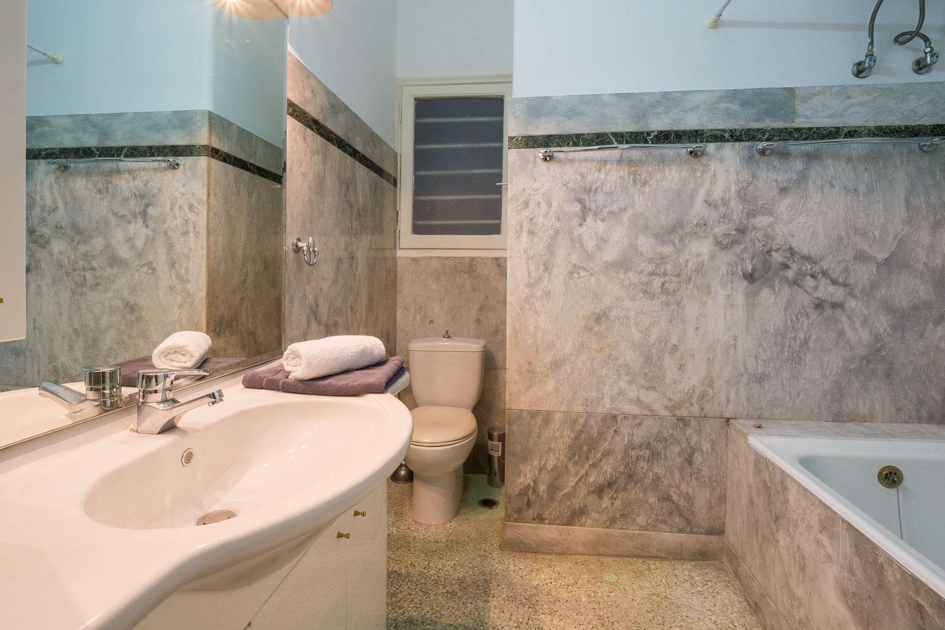 Capricorn | Luxurious apartment in Kolonaki