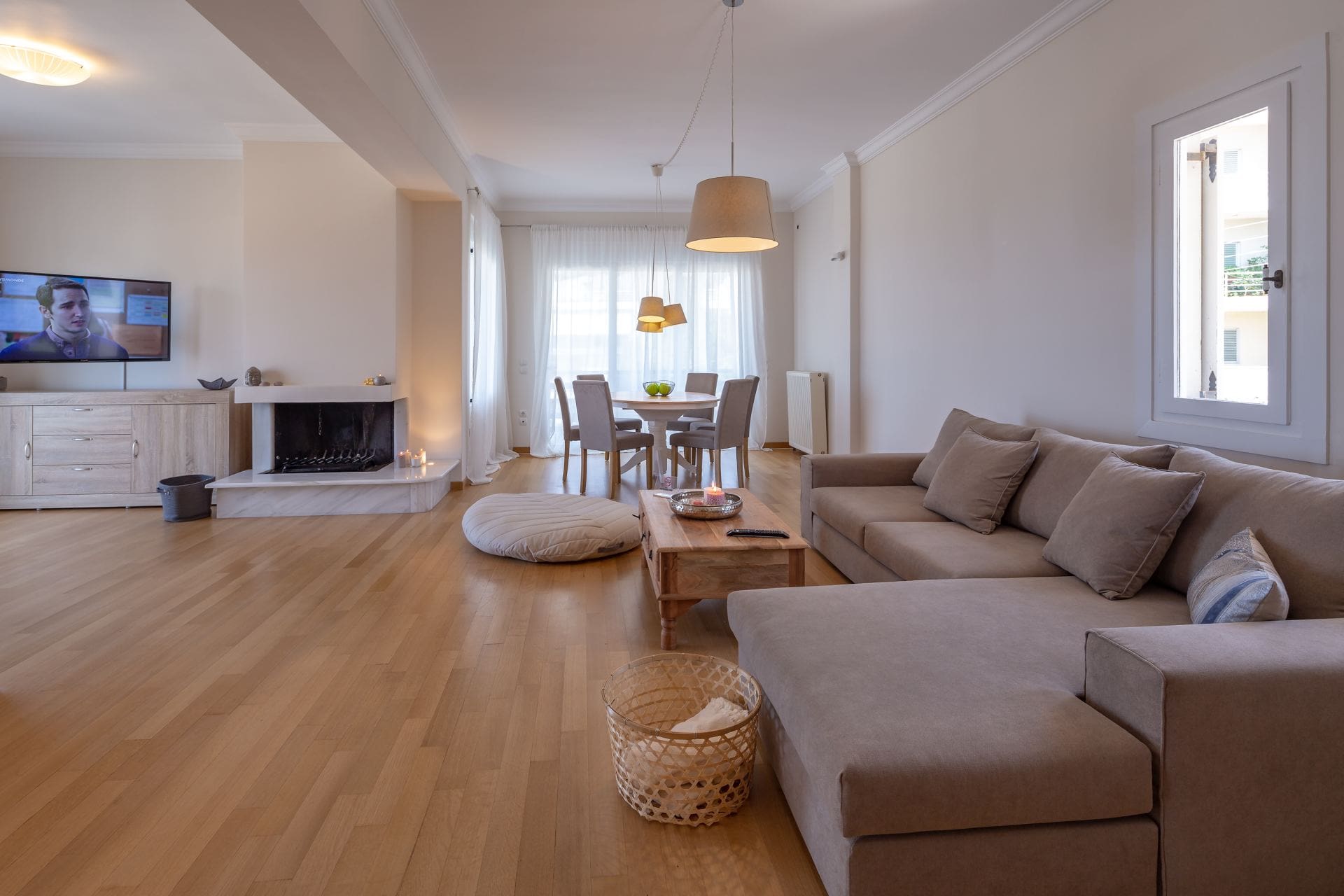 Rhea | Glyfada Sea View Apartment
