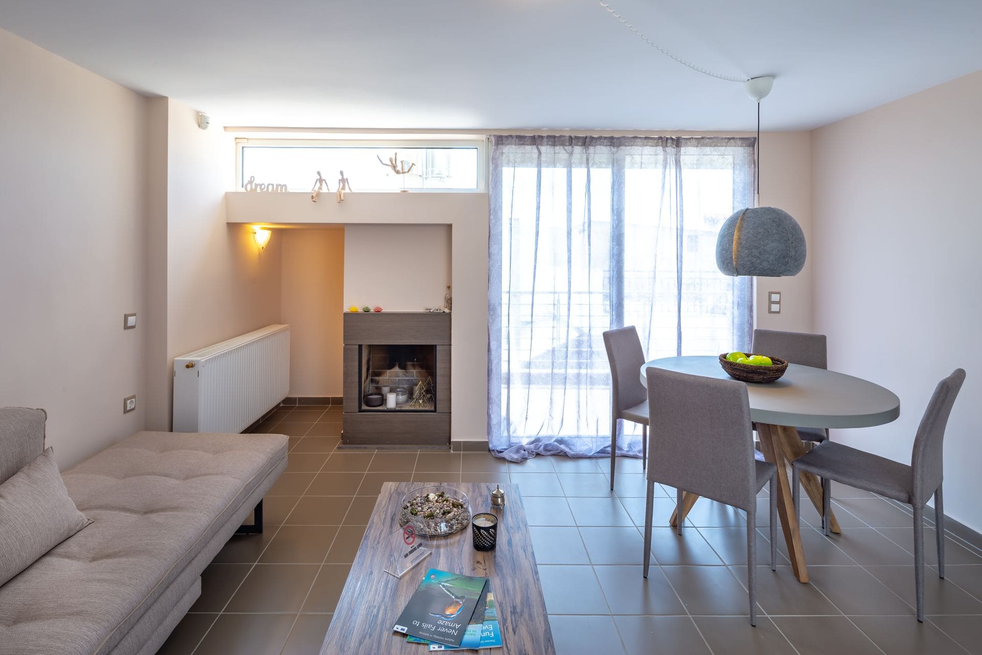 Solon | Deluxe City Center Apartment