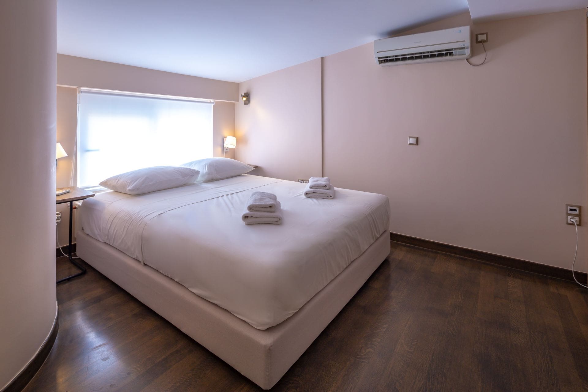 Solon | Deluxe City Center Apartment