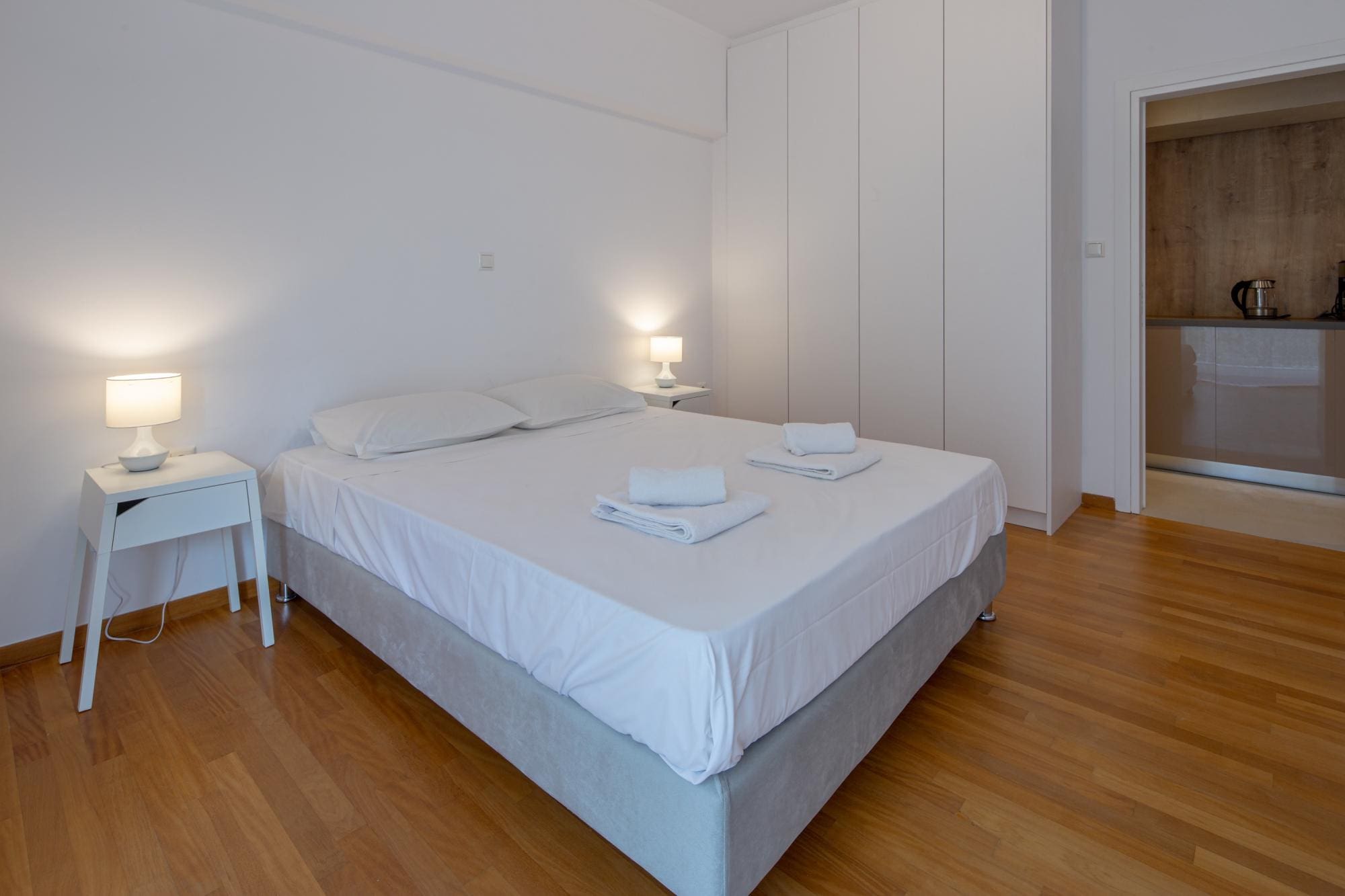 Hippocrates | Faliro Deluxe apartment