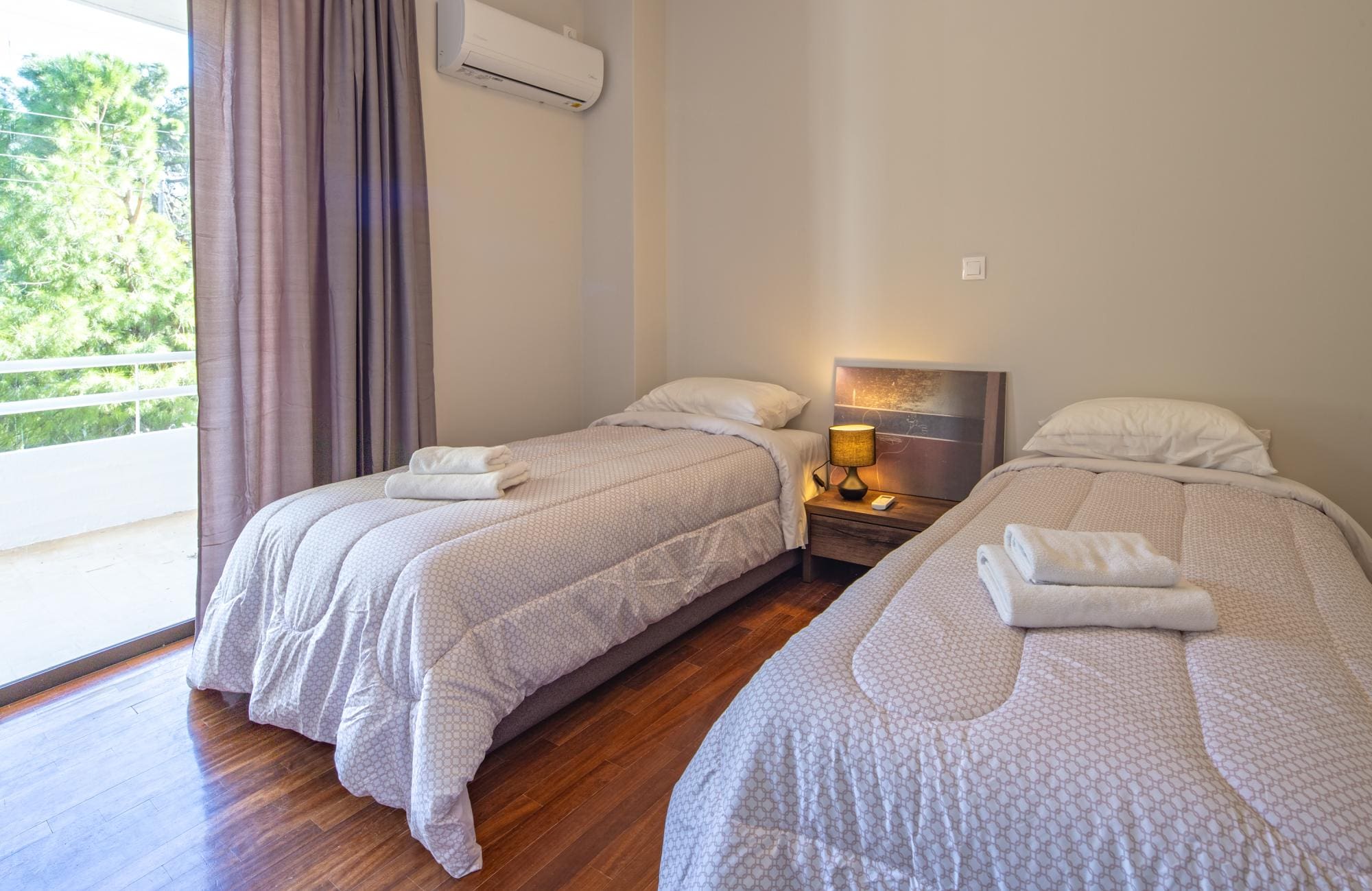 Kleio | Spacious apartment in Glyfada