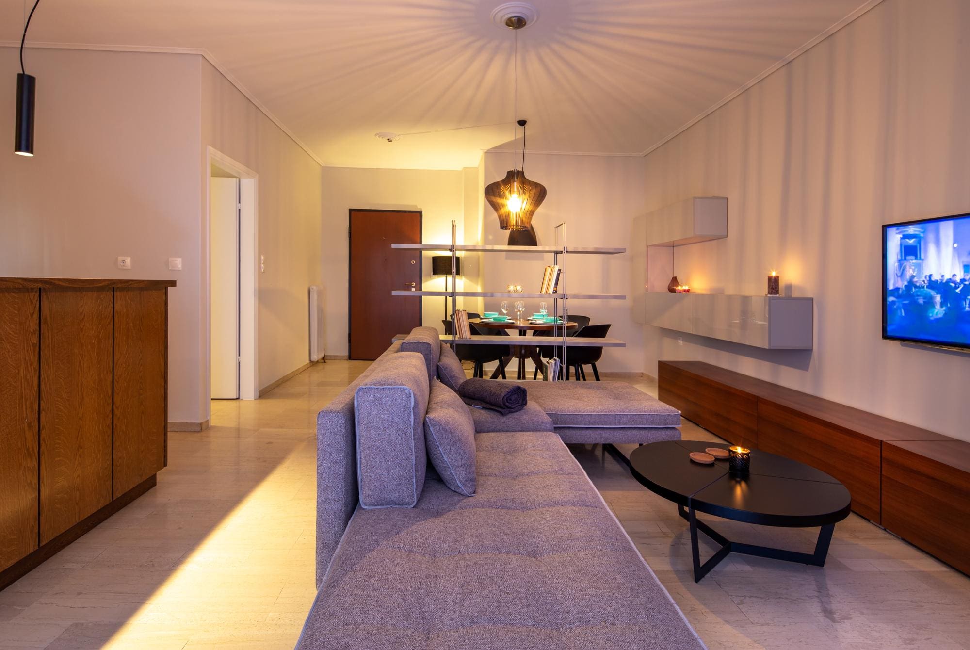 Kleio | Spacious apartment in Glyfada