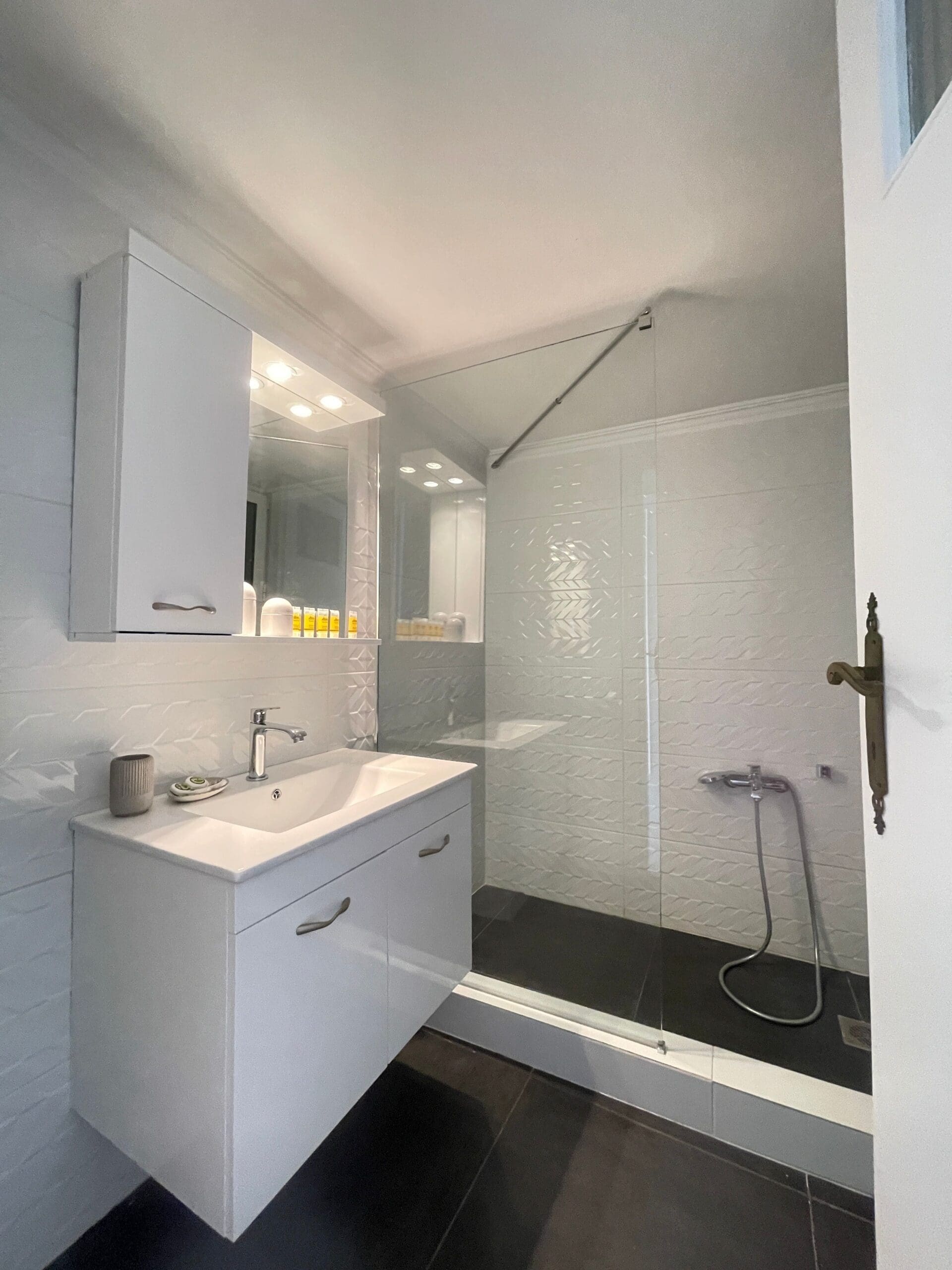 Plato | Residence studio in the Center of Athens