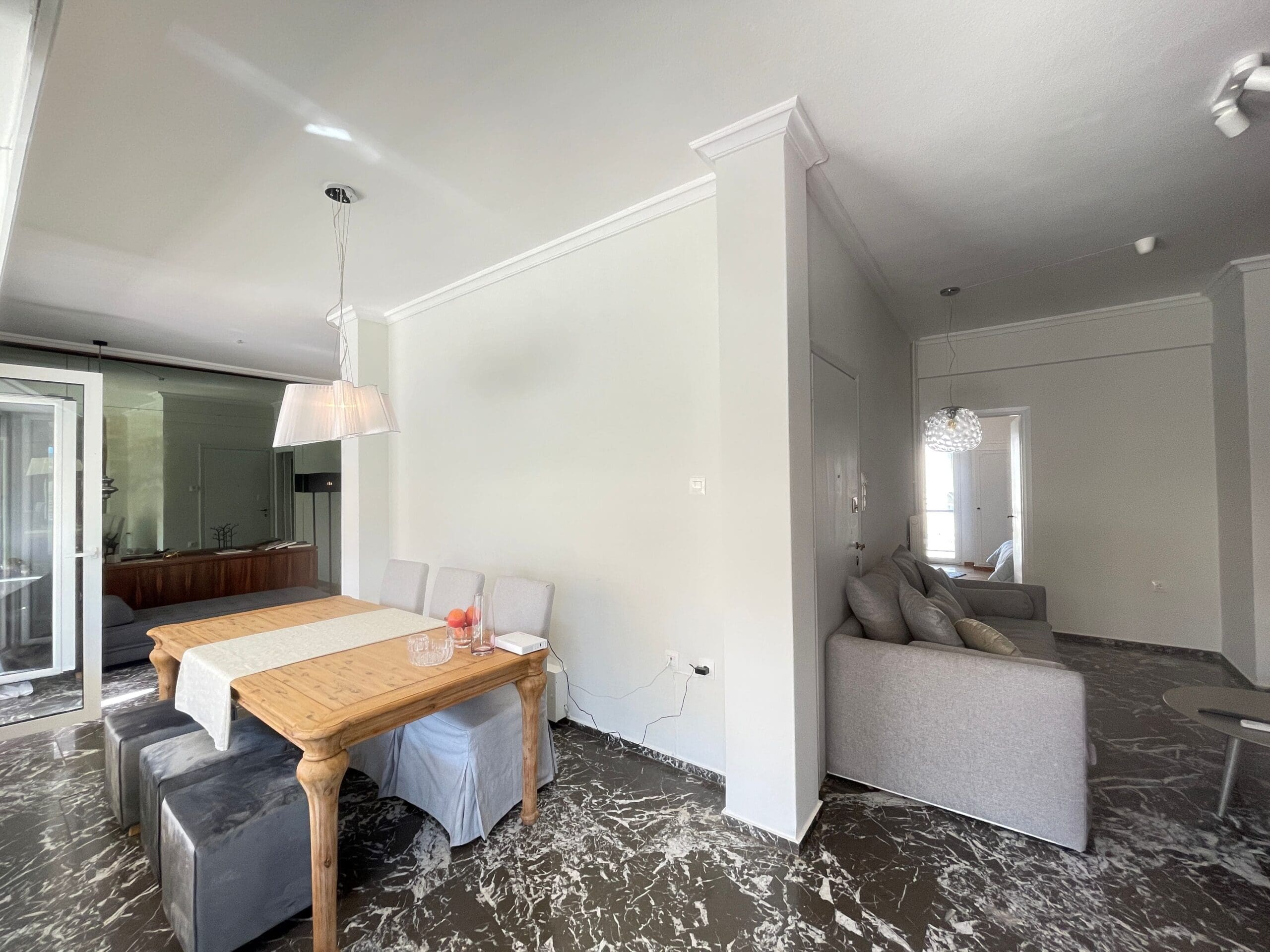 Plato | Residence studio in the Center of Athens